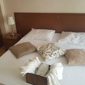 3* Aparthotel Persian