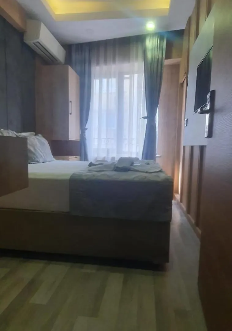 ***  Grand Esen Hotel İstanbul Türkiye